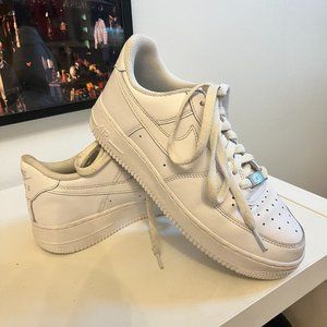 Nike Air Force 1 White